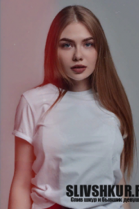 Алёна Ванина