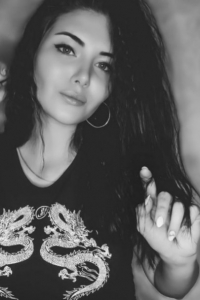 Анна Никонова