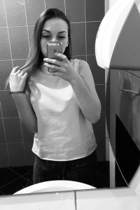 Екатерина Шкомякова