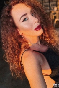 Елена Макарова