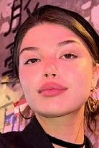 Карина Бурова