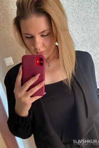 Лола Шипачева