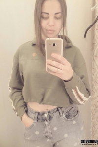 Полина Попова