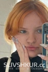 Виктория Попова